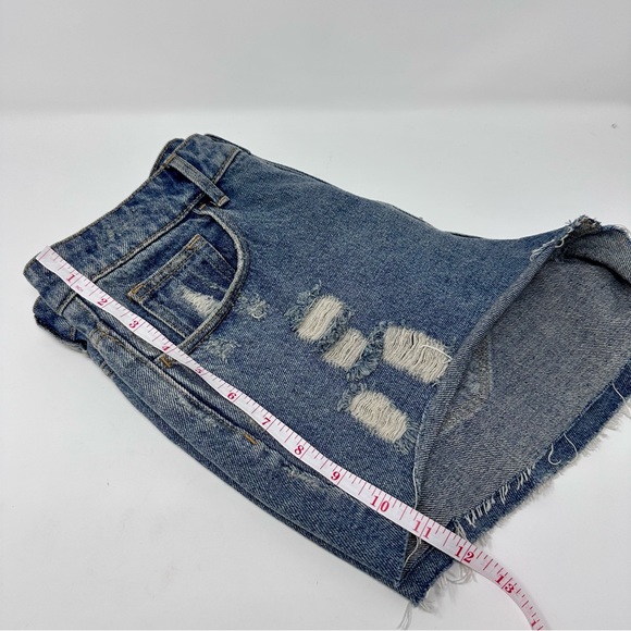 NWT H&M & Denim High Waist Distressed Shorts - Picture 8 of 8